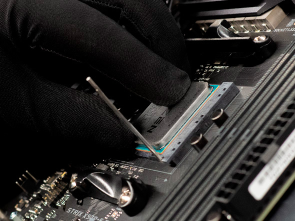 Installing the Processor